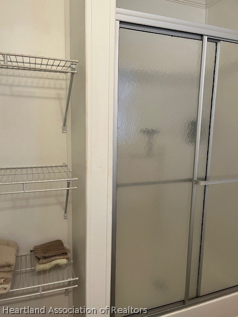 8320 Cooper Road Sebring, FL 33870 - Photo 13 of 19 master bath