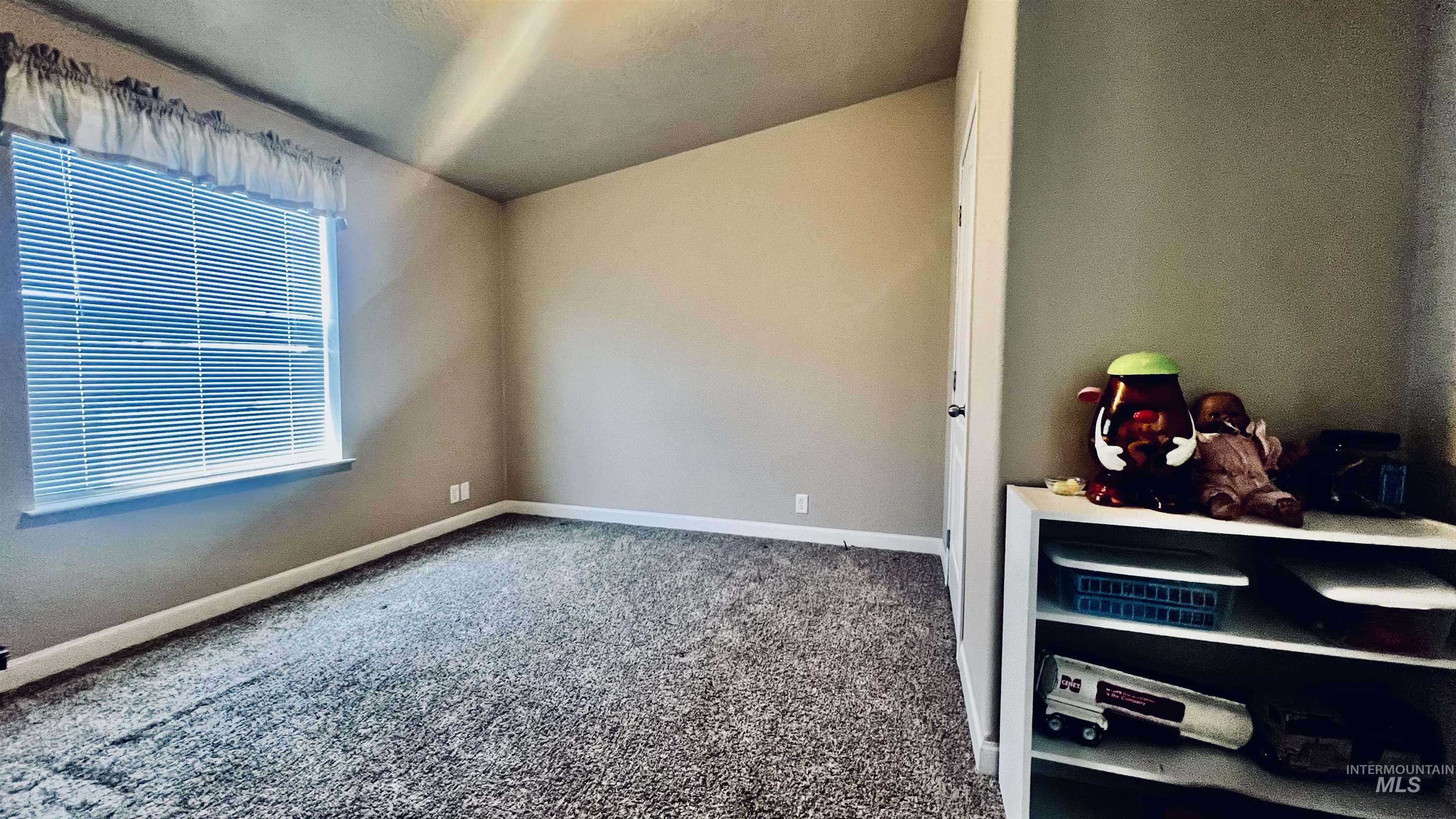 910 Moonglo Road, Unit 24 Buhl, ID 83316 - Photo 29 of 32