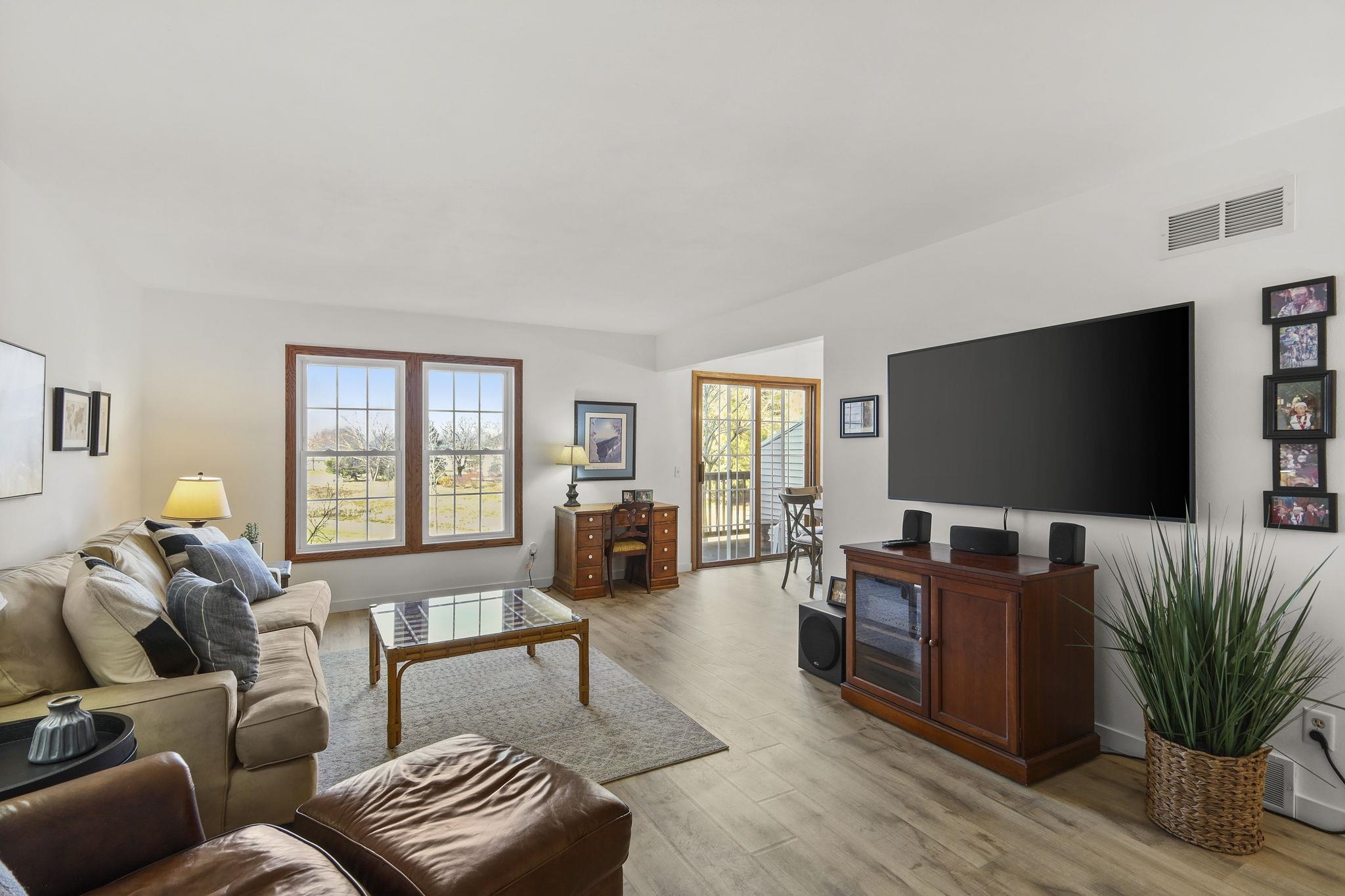 7372 Old Sauk Road Madison, WI 53717 - Photo 16 of 36