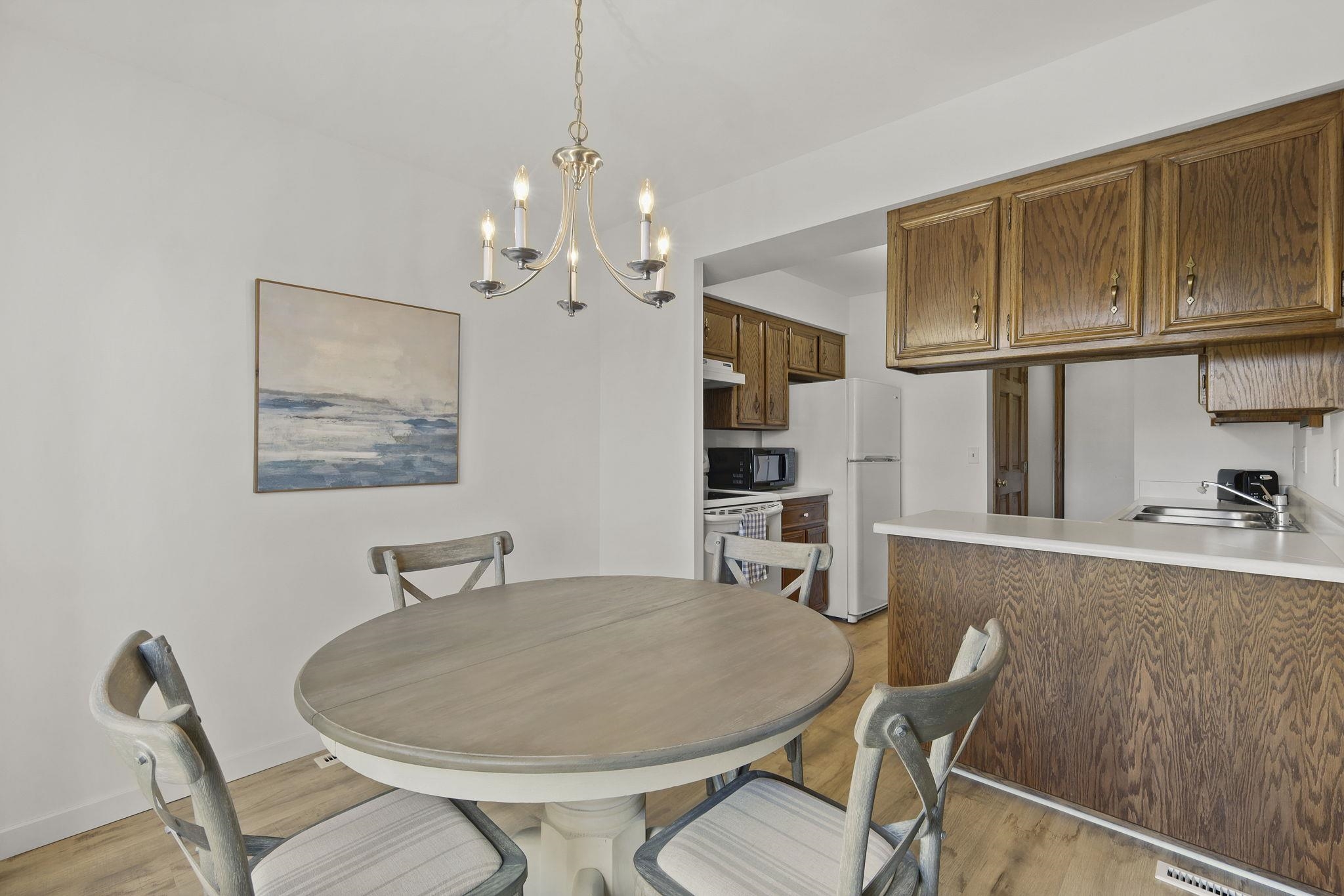 7372 Old Sauk Road Madison, WI 53717 - Photo 23 of 36