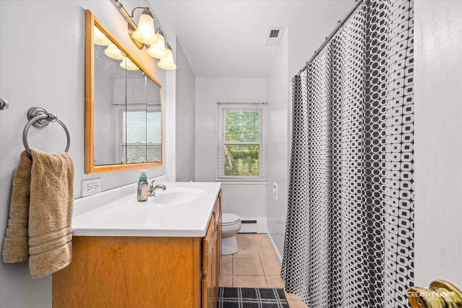 316 Dee Road North Aurora, IL 60542 - Photo 13 of 18