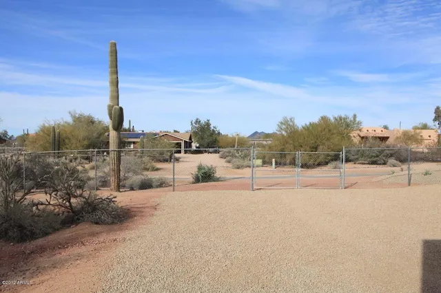$5,600 | 26960 North 61st Street, Scottsdale, AZ 85266