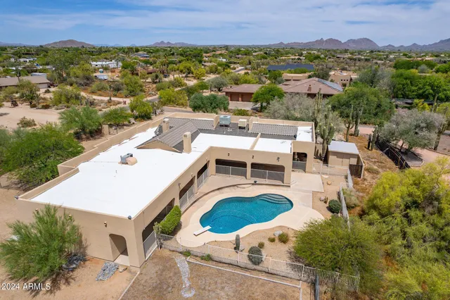 $5,600 | 26960 North 61st Street, Scottsdale, AZ 85266