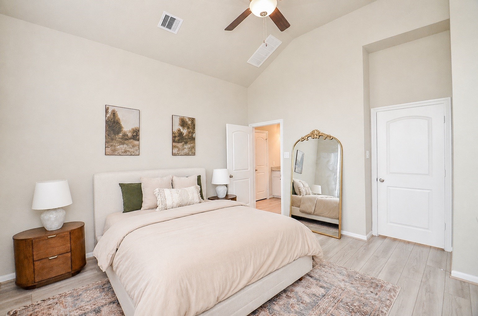 5146 Prairie Terrace Lane Fulshear, TX 77441 - Photo 3 of 26 Lovely primary bedroom located on the first floor