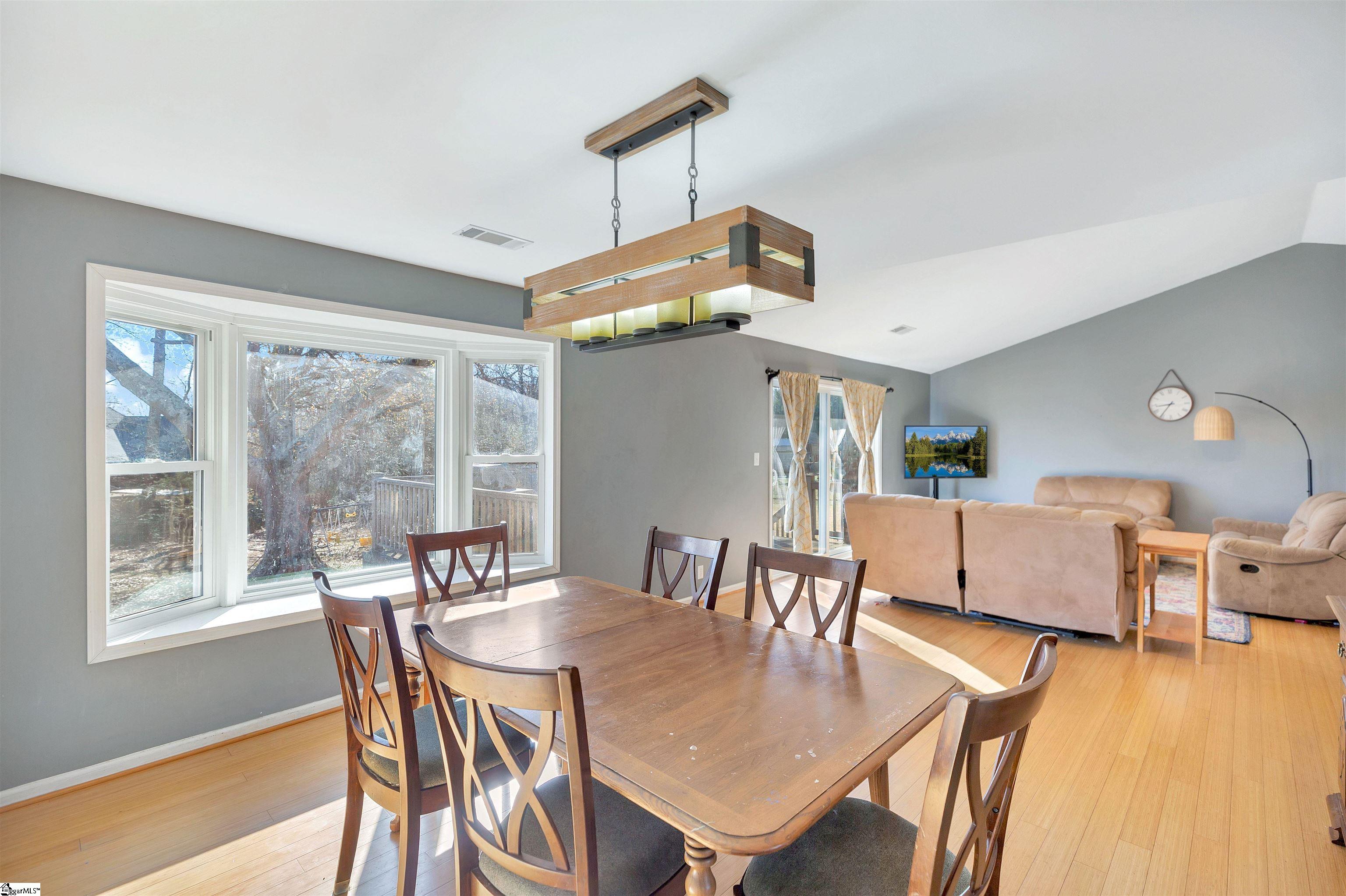 402 Devon Way Anderson, SC 29621 - Photo 5 of 37