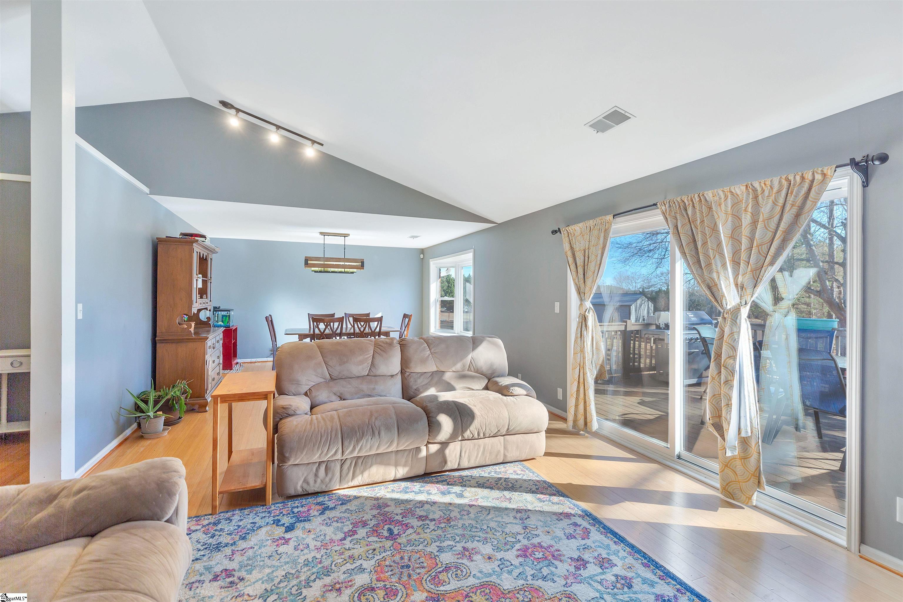 402 Devon Way Anderson, SC 29621 - Photo 8 of 37