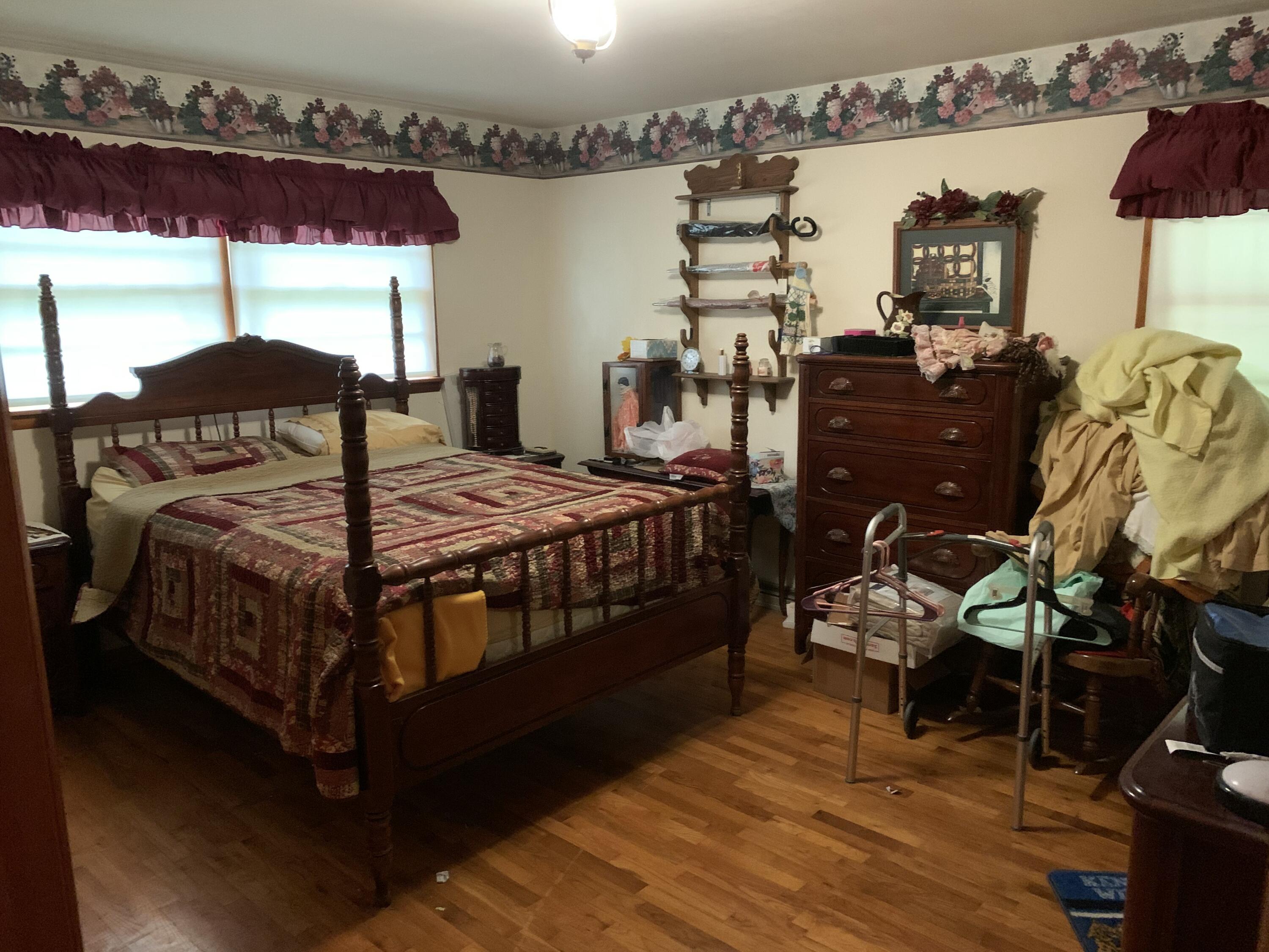 1647 Tiline Road Tiline, KY 42083 - Photo 14 of 15 IMG_0626