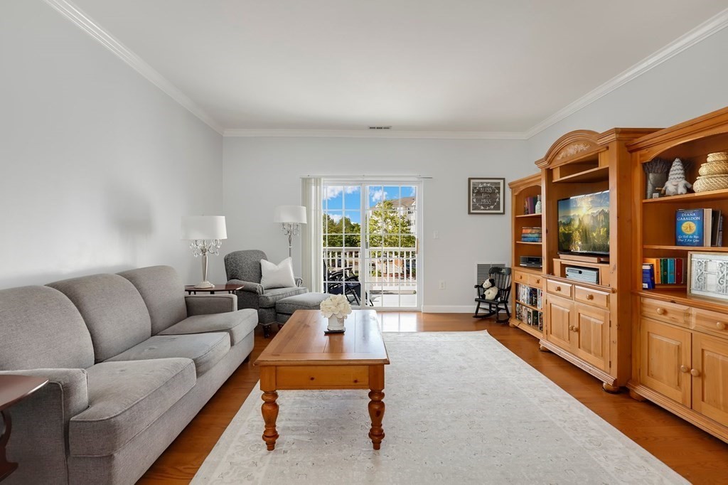 21 Hampshire Road, Unit 216 Methuen, MA 01844 - Photo 11 of 32 Gallery Image 11