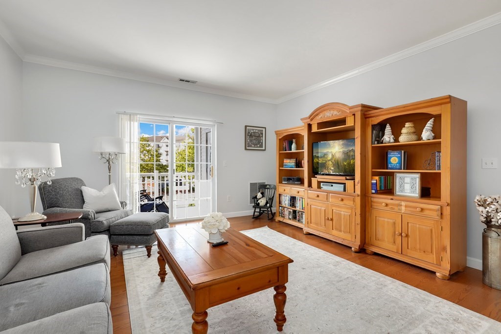 21 Hampshire Road, Unit 216 Methuen, MA 01844 - Photo 10 of 32 Gallery Image 10