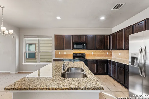 $2,200 | 5710 Abiding Way, San Antonio, TX 78244