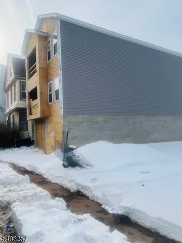 a car parked in front of a house