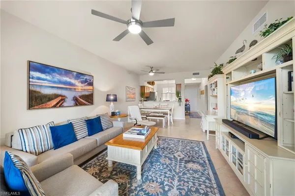 $6,500 | 10337 Heritage Bay Boulevard, Unit 1825, Naples, FL 34120