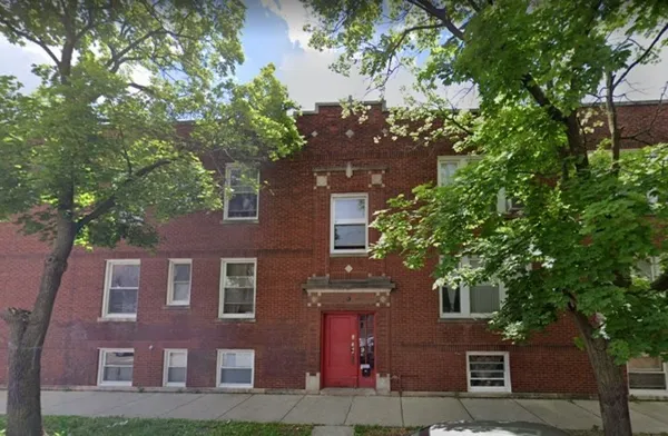 $1,750 | 3700 West Wrightwood Avenue, Unit 1, Chicago, IL 60647