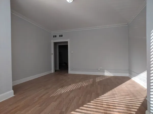$1,750 | 3700 West Wrightwood Avenue, Unit 1, Chicago, IL 60647