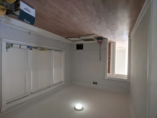 $1,750 | 3700 West Wrightwood Avenue, Unit 1, Chicago, IL 60647