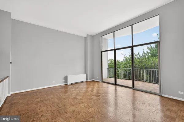 $3,595 | 1200 North Nash Street, Unit 240, Arlington, VA 22209