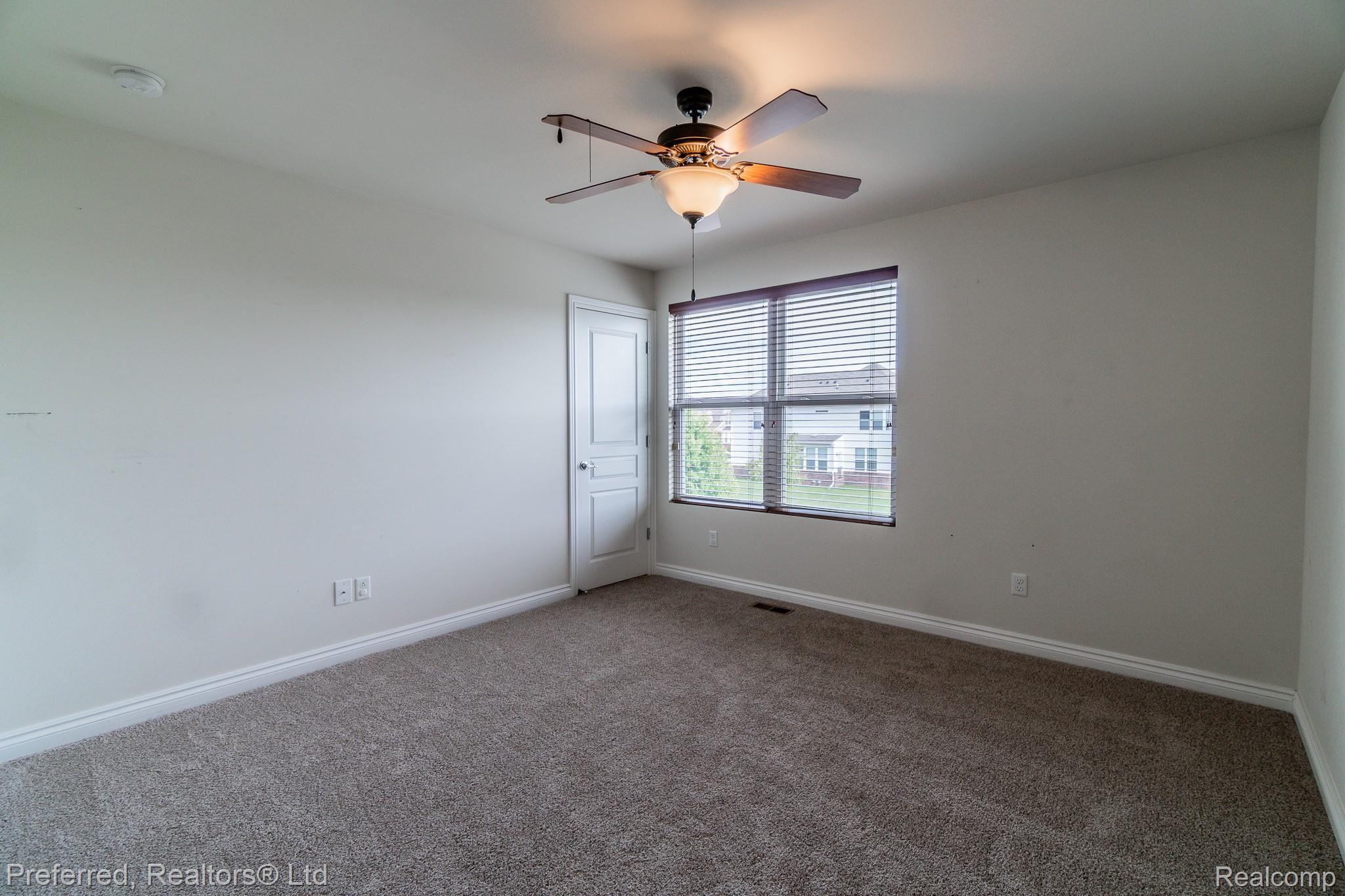 2531 Barkhill Road Canton, MI 48188 - Photo 25 of 33 -28.jpg