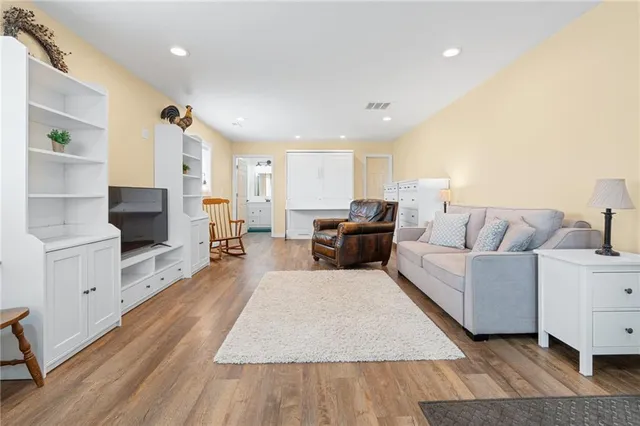 $2,800,000 | 22681 State Highway, Gallatin, MO 64640