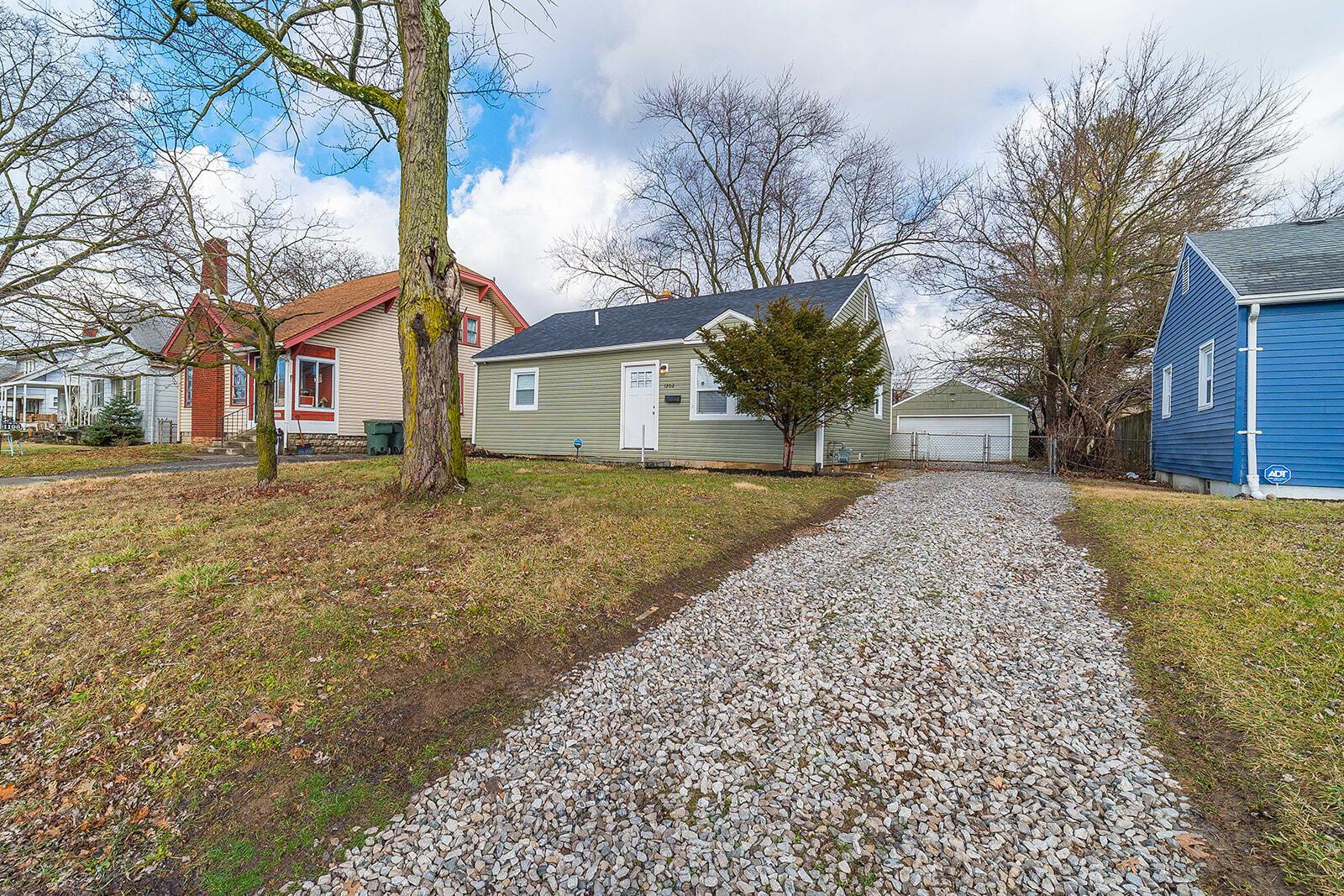 1202 East Weber Road Columbus, OH 43211 - Photo 1 of 50 1202 E Weber Rd-1