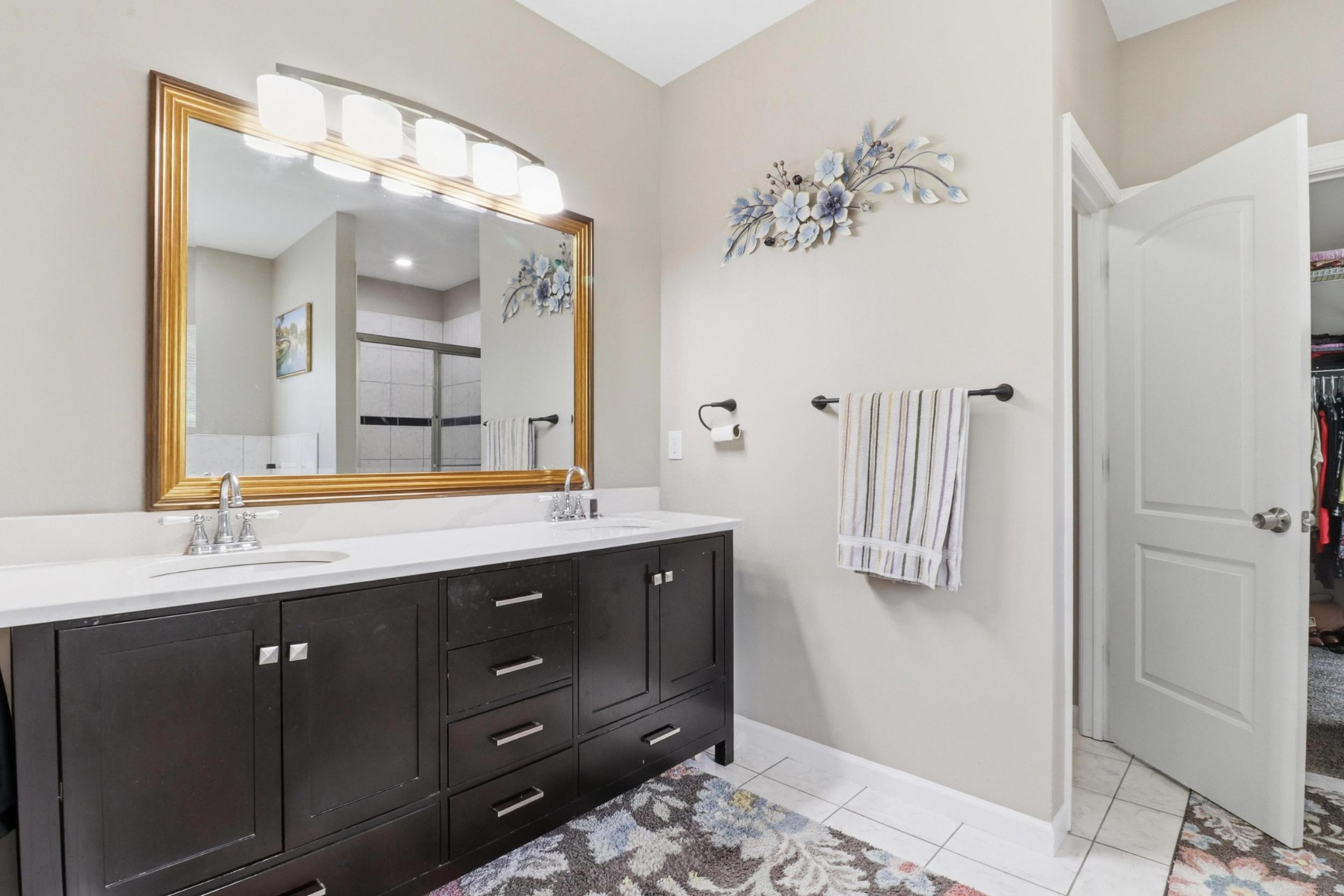 126 Savannah Ridge Murfreesboro, TN 37127 - Photo 22 of 50 a spacious bathroom with a double vanity sink and a mirror