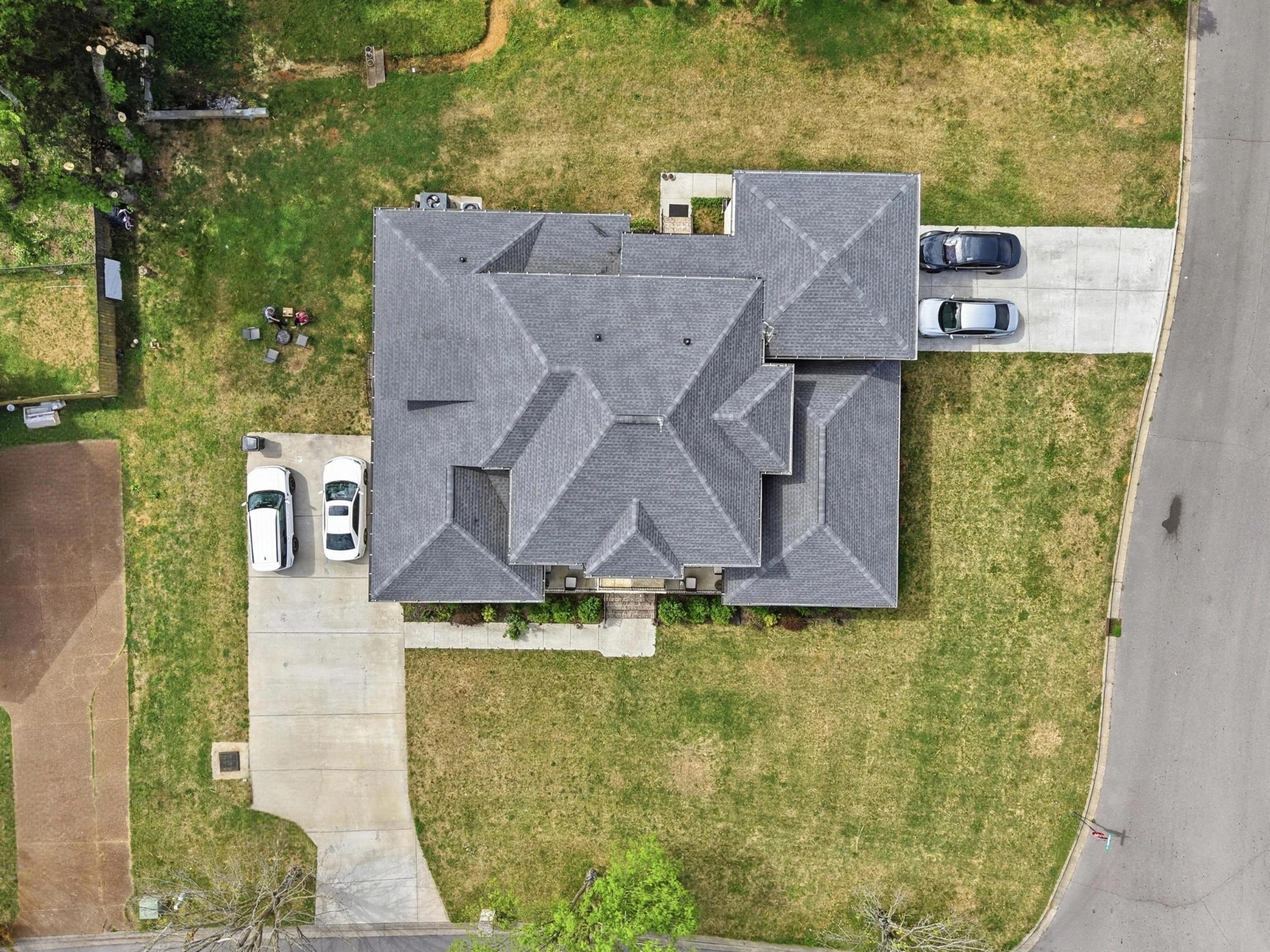 126 Savannah Ridge Murfreesboro, TN 37127 - Photo 43 of 50 an aerial view of a house with swimming pool and large trees