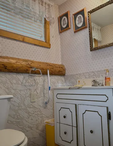 $299,000 | 501 West Pine Street West, Mackay, ID 83251