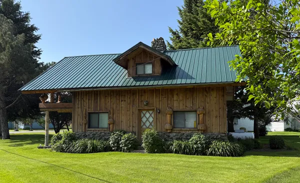 $299,000 | 501 West Pine Street West, Mackay, ID 83251