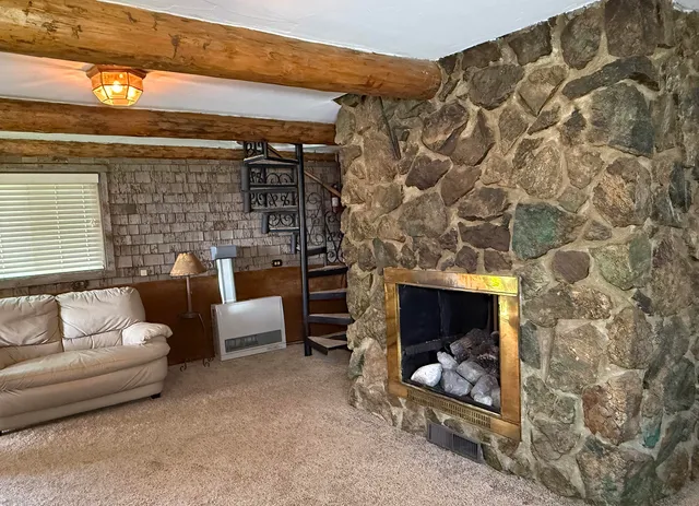 $299,000 | 501 West Pine Street West, Mackay, ID 83251