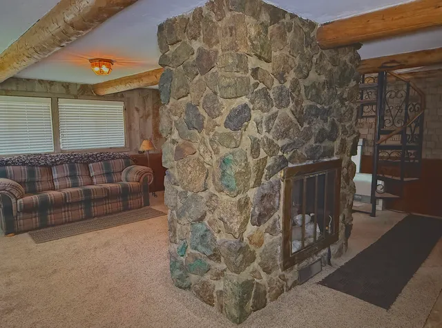 $299,000 | 501 West Pine Street West, Mackay, ID 83251