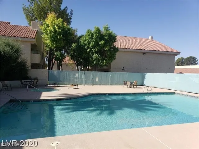 $2,100 | 970 North Sloan Lane, Unit 101, Las Vegas, NV 89110