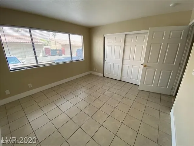 $2,100 | 970 North Sloan Lane, Unit 101, Las Vegas, NV 89110