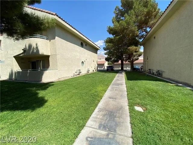 $2,100 | 970 North Sloan Lane, Unit 101, Las Vegas, NV 89110
