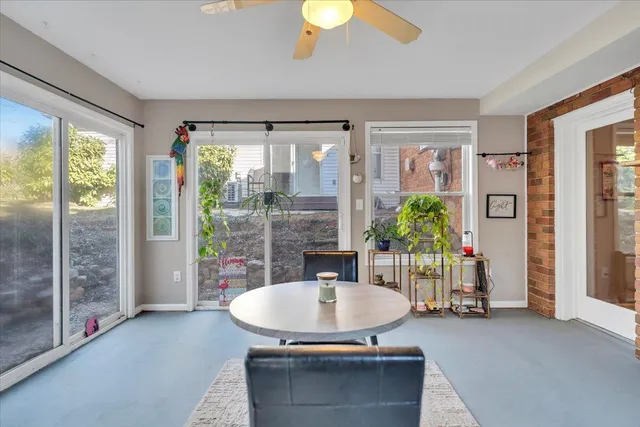 $364,000 | 1511 West Carrollton Avenue, Salem, VA 24153