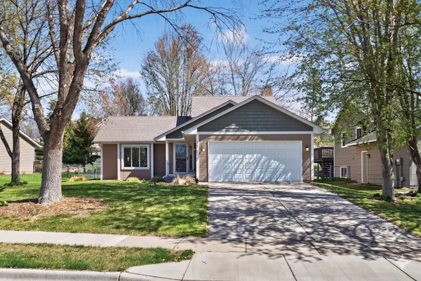 $420,000 | 9510 Parkside Trail, Champlin, MN 55316