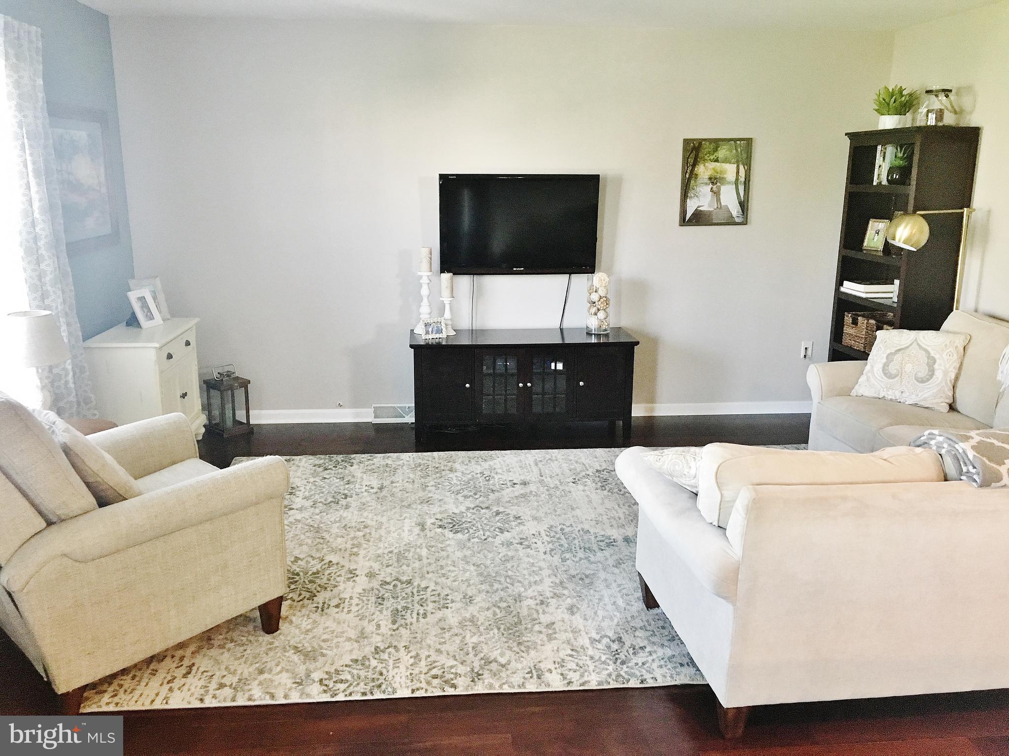 644 Courthouse Circle Lititz, PA 17543 - Photo 7 of 22 Gallery Image 7