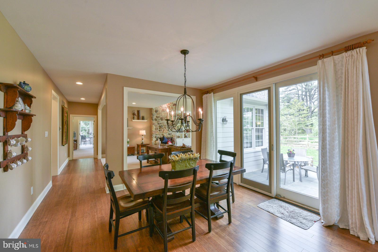 807 Caldwell Road Wayne, PA 19087 - Photo 15 of 54 Breakfast Area