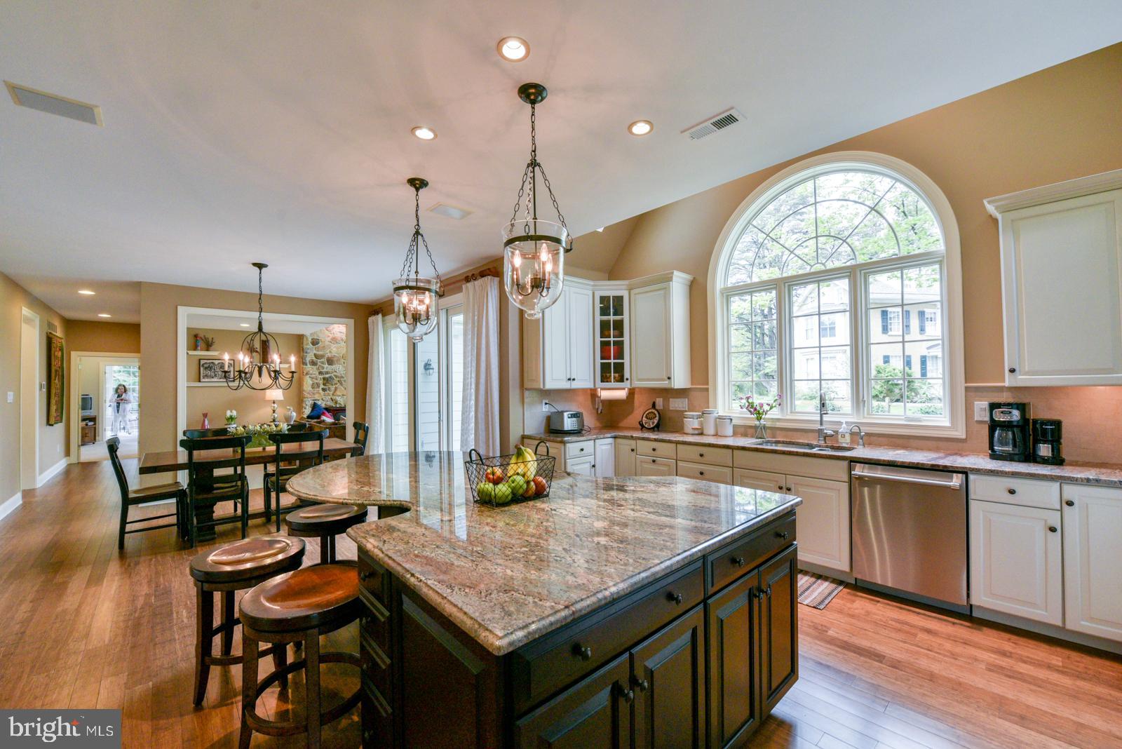 807 Caldwell Road Wayne, PA 19087 - Photo 23 of 54 Kitchen