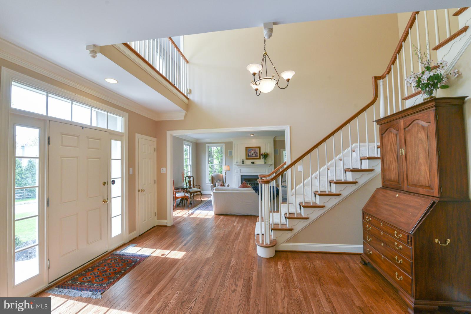 807 Caldwell Road Wayne, PA 19087 - Photo 5 of 54 Front Foyer