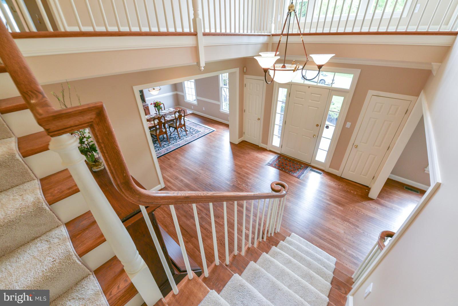 807 Caldwell Road Wayne, PA 19087 - Photo 6 of 54 Grand Staircase