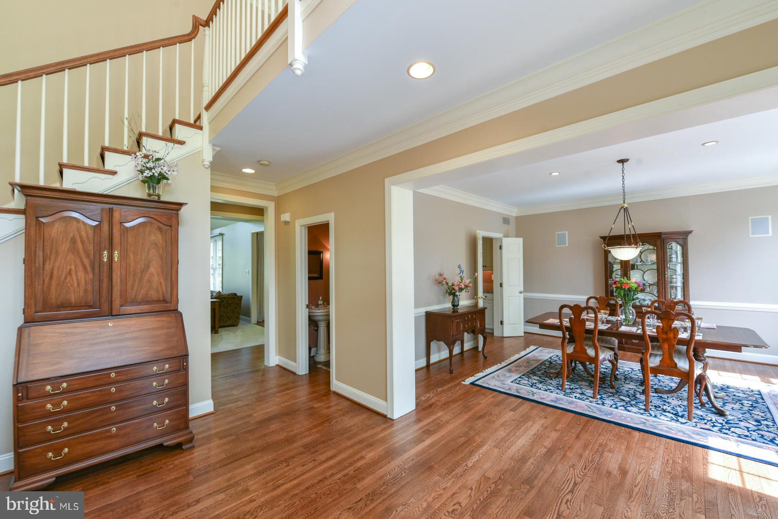 807 Caldwell Road Wayne, PA 19087 - Photo 10 of 54 Foyer