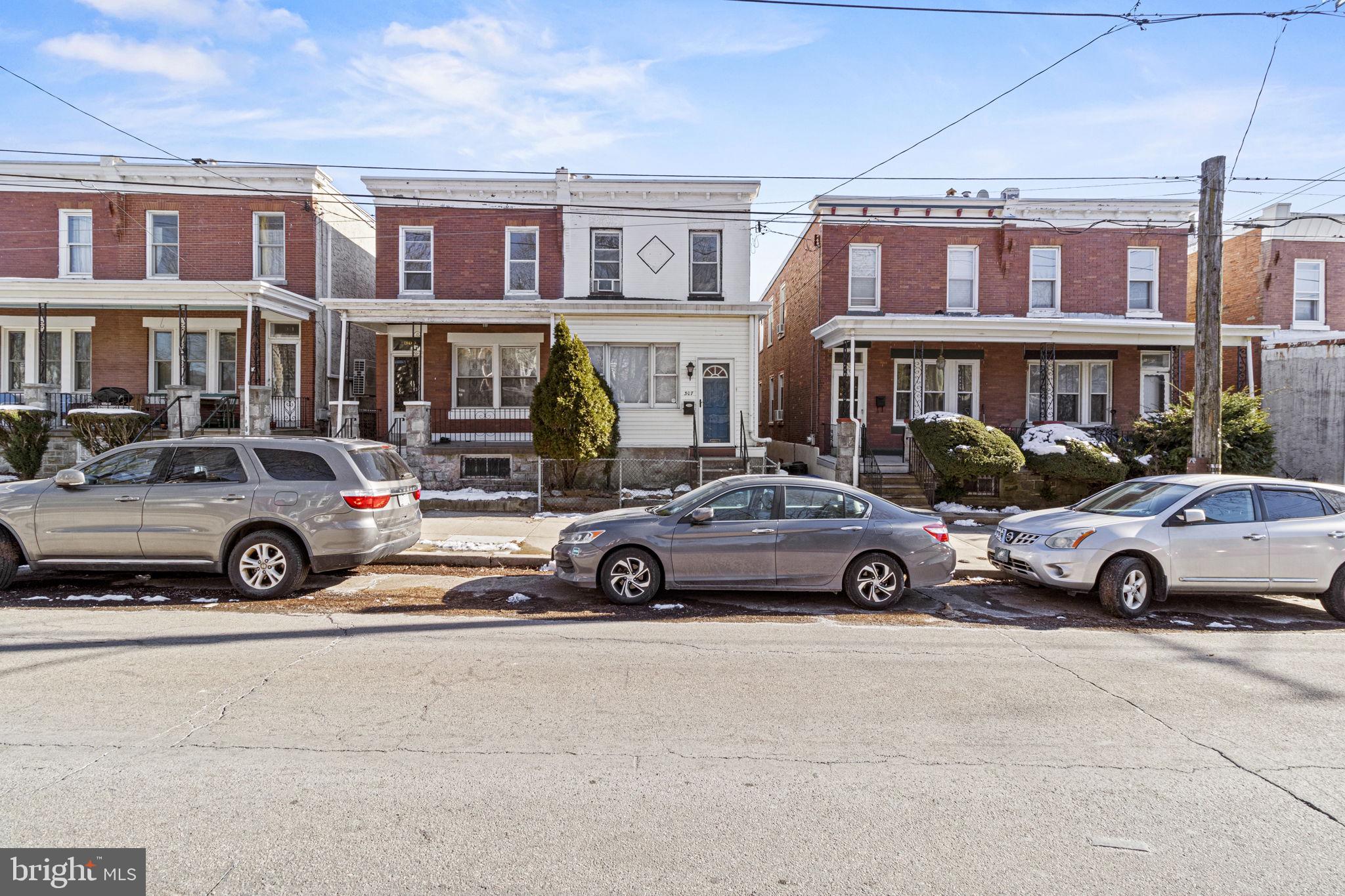 307 Roxborough Avenue Philadelphia, PA 19128 - Photo 2 of 24