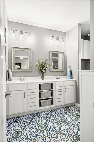 $449,000 | 3103 Fox Creek Road, Bloomington, IL 61705