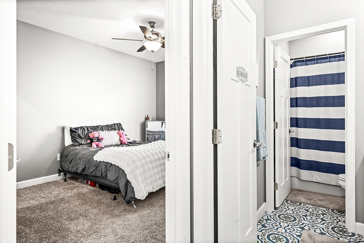 3103 Fox Creek Road Bloomington, IL 61705 - Photo 27 of 42