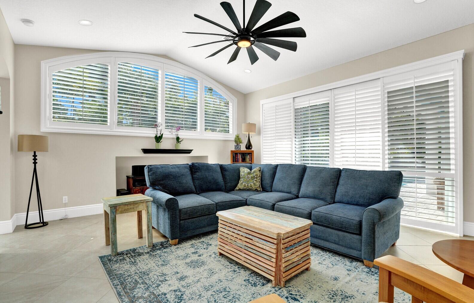 1610 Southwest Dyer Point Road Palm City, FL 34990 - Photo 11 of 33 Family Room