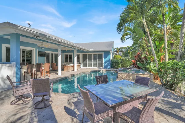 $925,000 | 1610 Southwest Dyer Point Road, Palm City, FL 34990