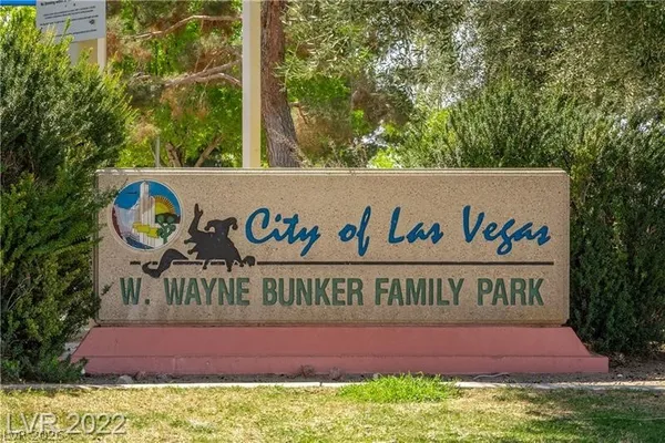 $1,945 | 7333 Camden Pine Avenue, Las Vegas, NV 89129