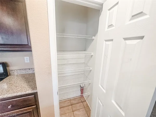 $1,945 | 7333 Camden Pine Avenue, Las Vegas, NV 89129