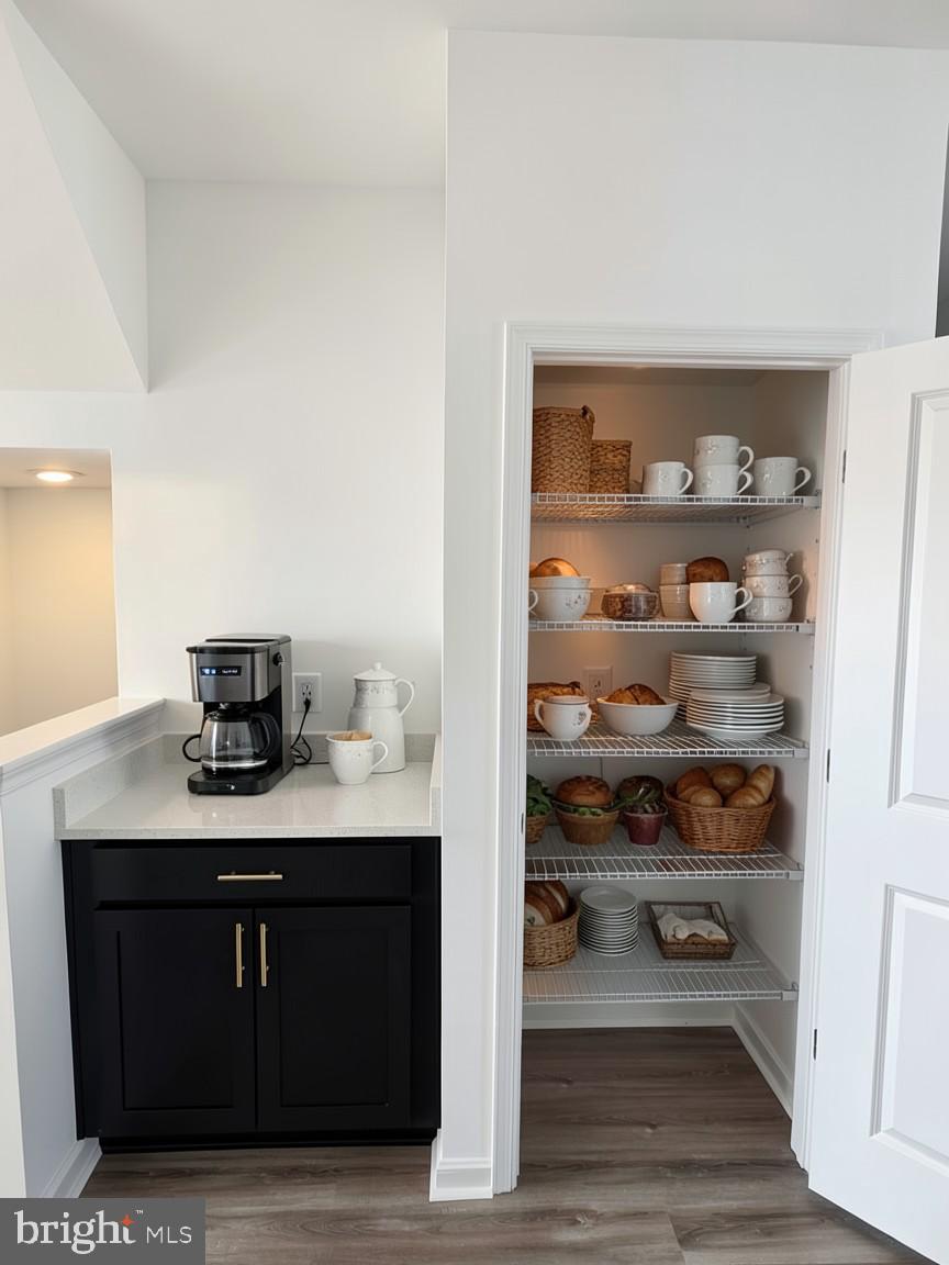 11279 Davisar Road, Unit 111 White Marsh, MD 21162 - Photo 9 of 27 Gallery Image 9