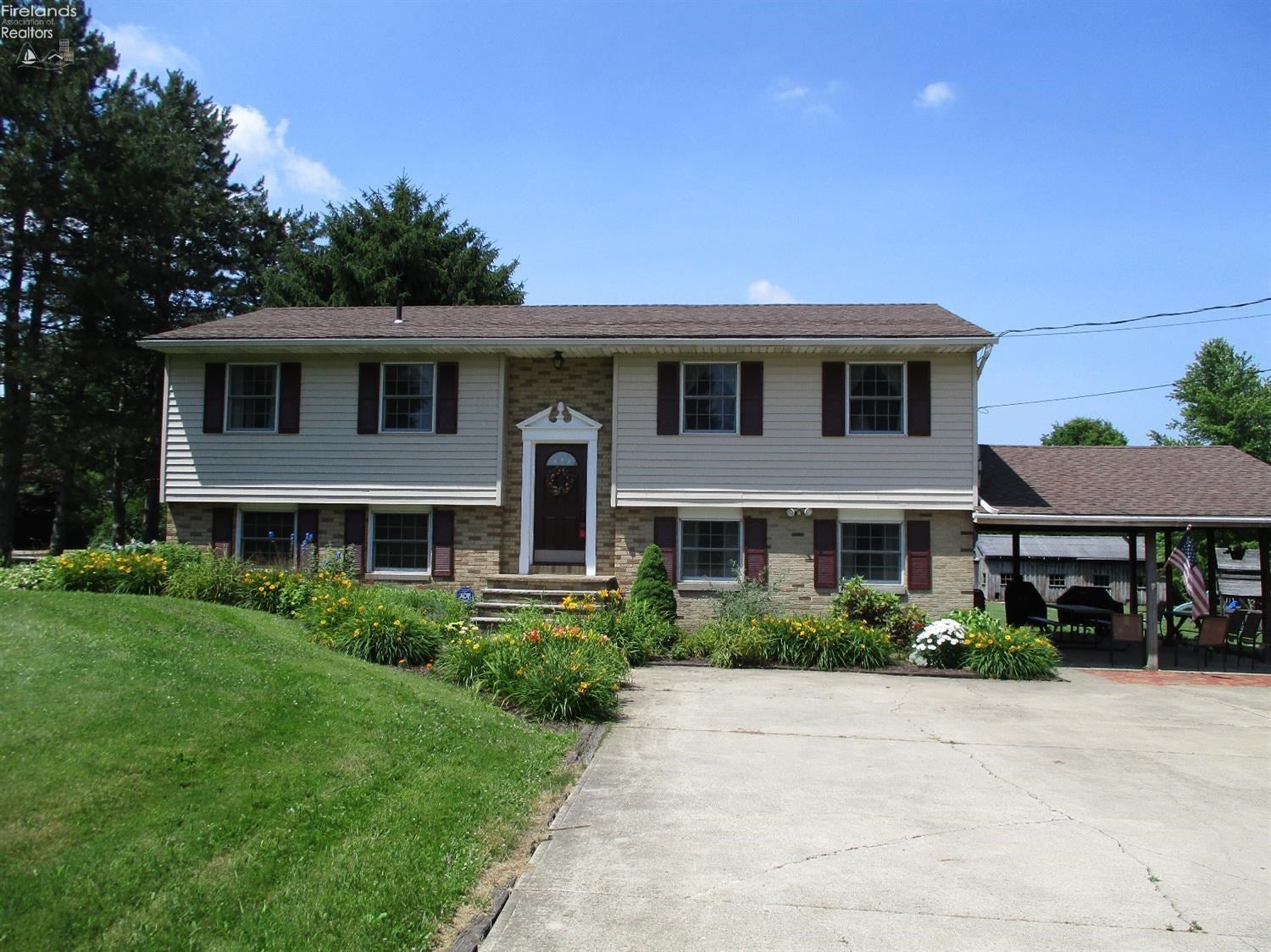 10411 Church Road Huron, OH 44839 - Photo 1 of 10 Gallery Image 1