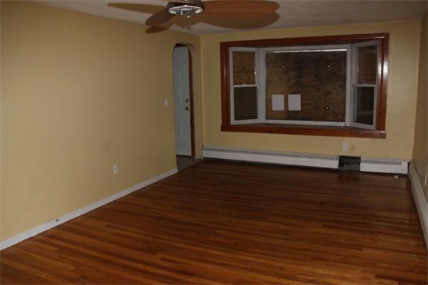 157 Merrimac Avenue Springfield, MA 01104 - Photo 3 of 7 Gallery Image 3